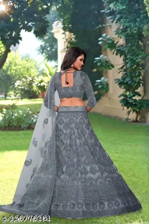 Vibrant net lehenga set with embroidered top and lace dupatta, free size for Indian women