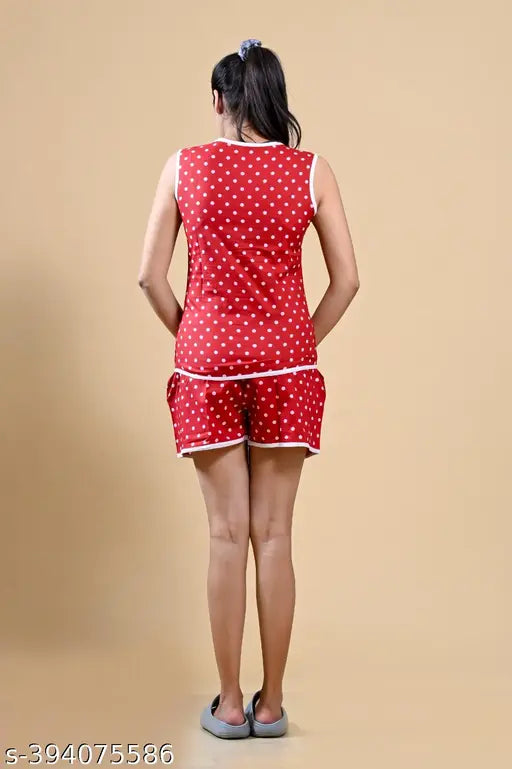 Smooth cotton night suit, breathable and easy comfort, polka dot print on display