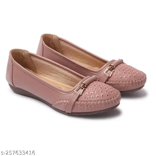 Synthetic leather embroidered pink Bellies for women, woven design, slip-on style