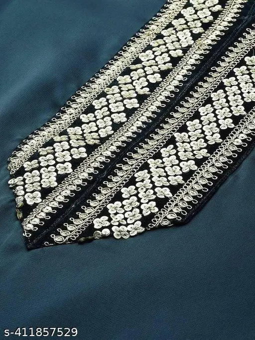 Georgette attractive women's kurta set with crepe pants, short sleeves, solid pattern, single size