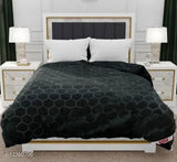 Microfiber Voguish Fancy Blanket, 300 thread count, free size (90in x 90in), Indian-made home decor