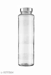 Transparent clear glass water/milk juice bottle with lid, 750ml, round shape - ideal for home beverages or events