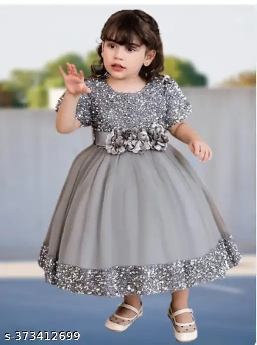 Grey net baby girl party wear with printed pattern, short sleeves and 2-3 years size