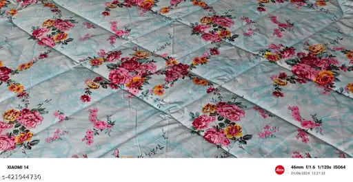 Unique cotton AC comforter for double bed, ideal for mild winter seasons - India #ACComforter #DoubleBedding #MildWinterSeason #HomeDecor