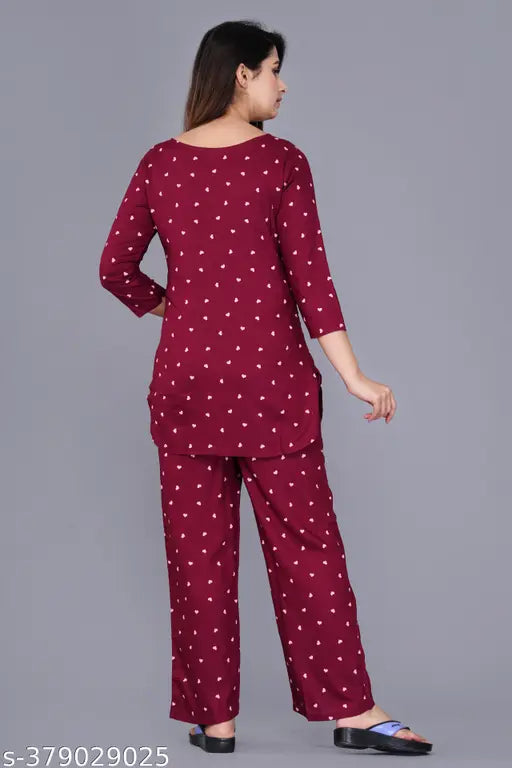 Women's rayon micro printed nightsuit top and pyjama set, vibrant pattern, three-quarter sleeves, India origin