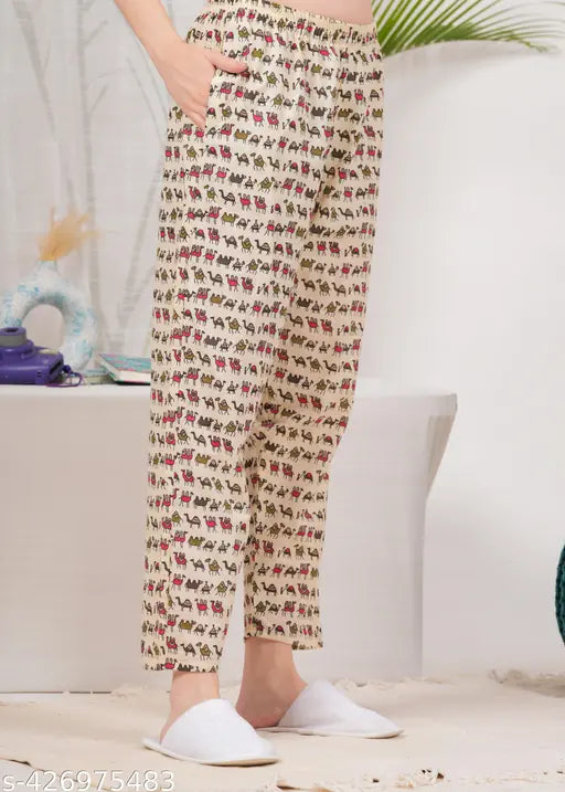 Cotton printed women's night suit, three-quarter sleeves, India origin, quality sleepwear for ladies