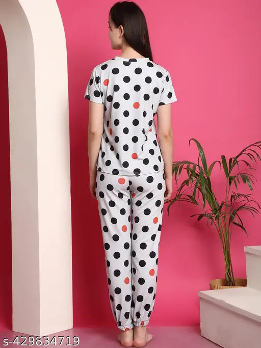 Cotton printed casual wear comfortable nightsuit, short-sleeved pyjama top and bottom for relaxed lounging, India origin