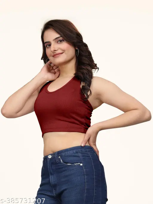 Cotton Comfort Trio: Unbeatable value, 3 sleeveless tank tops in solid colors for a relaxed look & versatile wardrobe