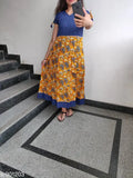 Cotton printed kurti, short sleeves, ravishing designer style for women, Indian fashion on mannequin