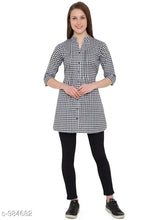 Light multicolor cotton top for women, three-quarter sleeves, printed pattern, made in India