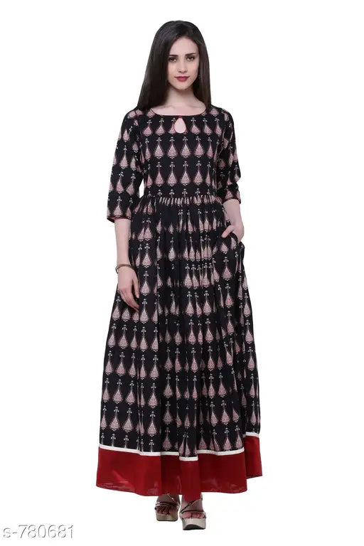 Cotton three-quarter sleeve printed ethnic kurti for women, vibrant Indian fashion