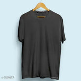 Cotton short-sleeved solid-colored men's trendy T-shirt, fashionable fit for modern wardrobe, India origin