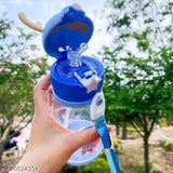 Blue superhero kids sipper bottle with anti-leak, cute design, 600ml capacity in blue plastic