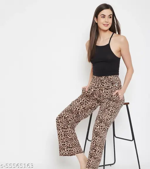 Multicolored print cotton pyjama for women, knee-length with pockets and elastic waistband - summer wear in palazzo style from Big Bear