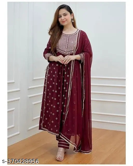 Maroon Chanderi Silk three-quarter sleeve Dibbi with Zari woven pattern, Indian women's fashion accessory on display