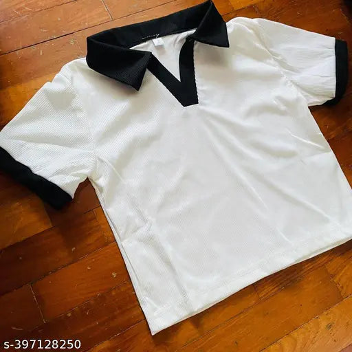 Ribbed Lycra women's and girls t-shirt, printed net pattern, short sleeves, size L/XL - Made in India