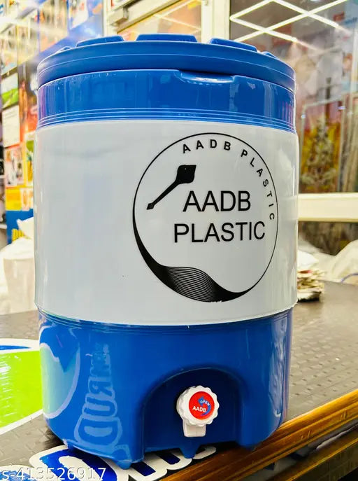 Blue unbreakable 20L water camper for camping, food-grade plastic product