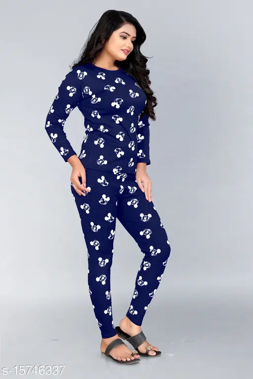 Women's printed cotton blend nightsuit, long-sleeved pyjamas in S/M/L sizes from India