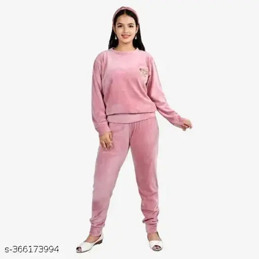 Wool girl night suit set: long-sleeved sweatshirt and pants, solid pattern for 8-13 years old children, Indian origin