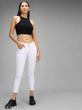 White denim lycra blend slim ankle-length jeans with 3 buttons, high rise and 5 pockets for casual occasions