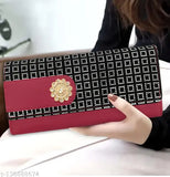 Free Size printed net PU women's clutch, 5 compartments, trendy design, easy maintenance