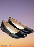 Synthetic patent leather Women's bellies, stylish ballerinas with buckle fastening in attractive sizes: IND-3 to IND-9. Made in India