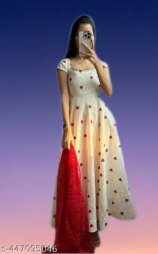 Red hert embroidery112: Short-sleeved flared Georgette kurti with heart print for women, made in India