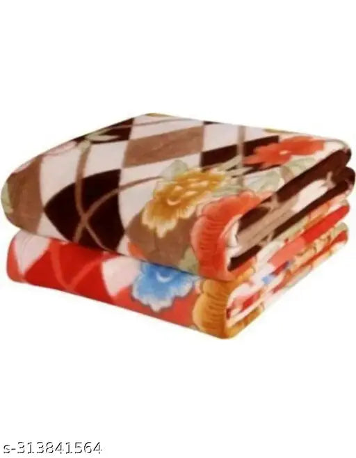 Polar fleece Cheesy Cheeks single blanket, lightweight and durable, ideal for summer AC use or winter warmth. Free size (86x56in), made in India