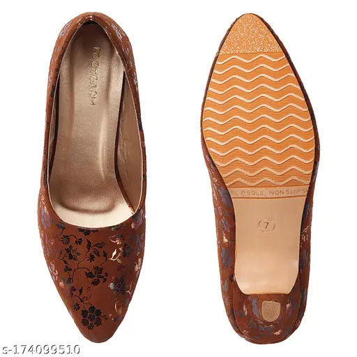 Stylish printed pencil heel pumps, synthetic leather, slip-on design for women and girls - India