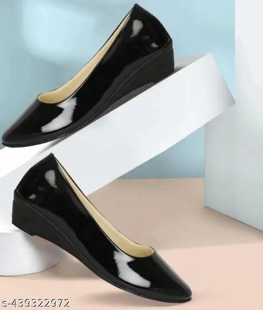 Black synthetic leather ballerinas, formal women's shoes with closed back, solid pattern, sizes: IND-3 to IND-10