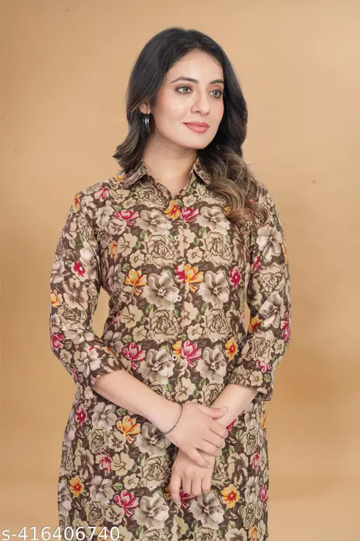 Long-sleeve top and bottom in various sizes, Indian ethnic wear for men or women with diverse waist, hip, and length measurements