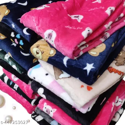 Woolen fleece women's winter pajama set, lightweight and warm without pockets, fits waist 30-34 inches