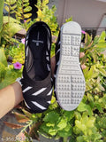 Unique printed bellies on mesh, closed back - trendy Indian jutties for women