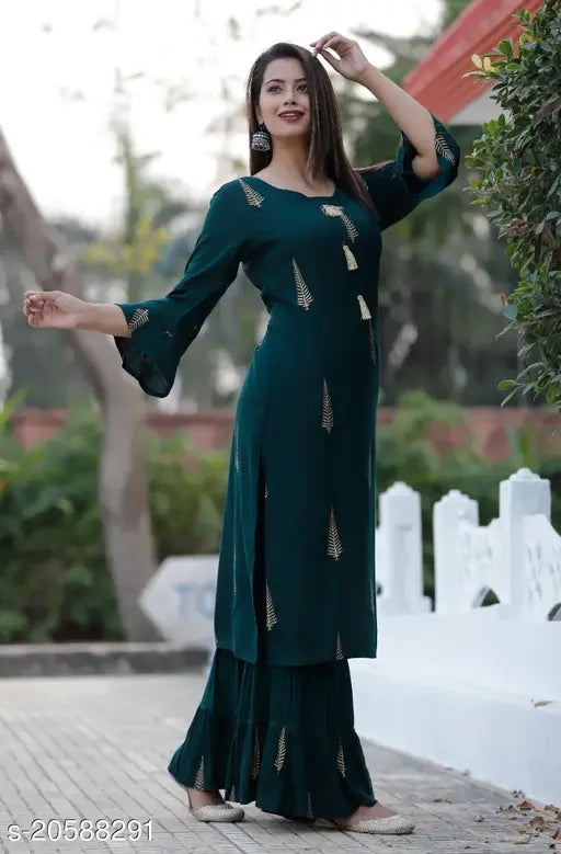 Women's printed rayon Kurta and Sharara set, three-quarter sleeves, single piece, size S & XL, Indian ethnic wear in Rayon fabric