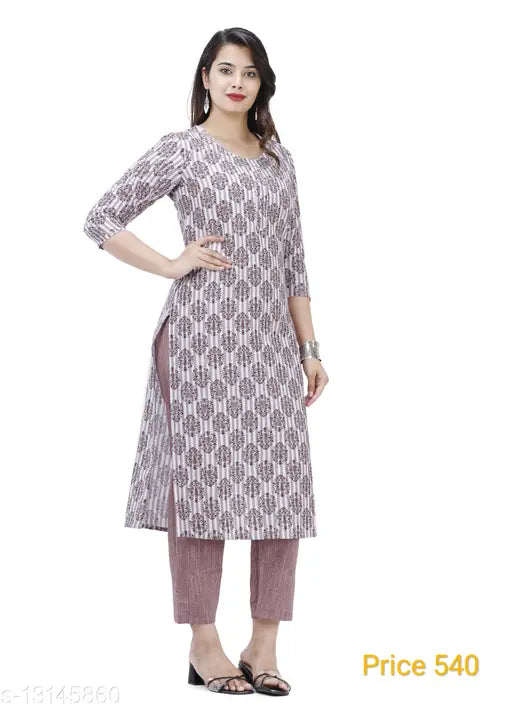 Stylish cotton print kurta and pants set, three-quarter sleeves, single size M-XXXL, Indian origin