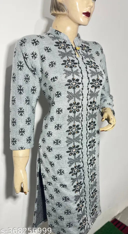 Grey Flower Woolen Kurti for Winter - Three-Quarter Sleeve, Black & White Printed Wool Kurta for Women's Daily Wear & Festive Occasions