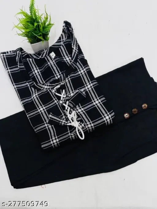 Black Full-Stitched Straight Kurti with Black Pant, Women's Cotton Blend Checked Kurta. Casual to formal wear, comfortable for all day. Available in M, L, XL, XXL, XXXL & 4XL sizes
