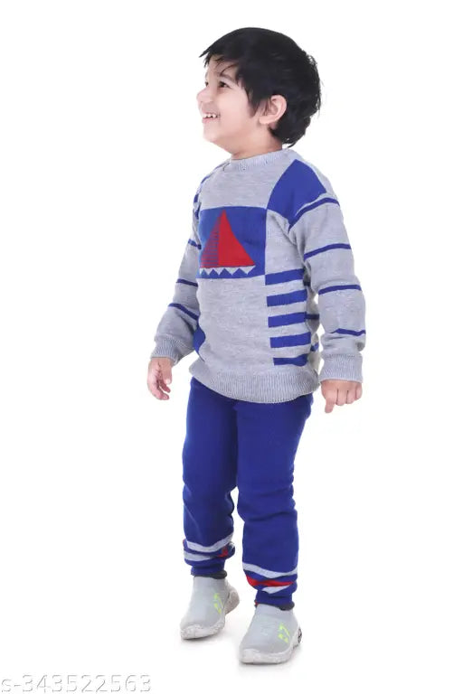 Boys woolen sweater set with long sleeves, printed net pattern. Warm and stylish boys' wear for winter. 1 set, sizes: 9-12 months, 12-18 months, 18-24 months, 1-2 years. Made in India