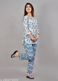 Pure cotton nightsuit for women, printed pattern, three-quarter sleeves. Limited edition premium cotton top and pyjama set on hanger