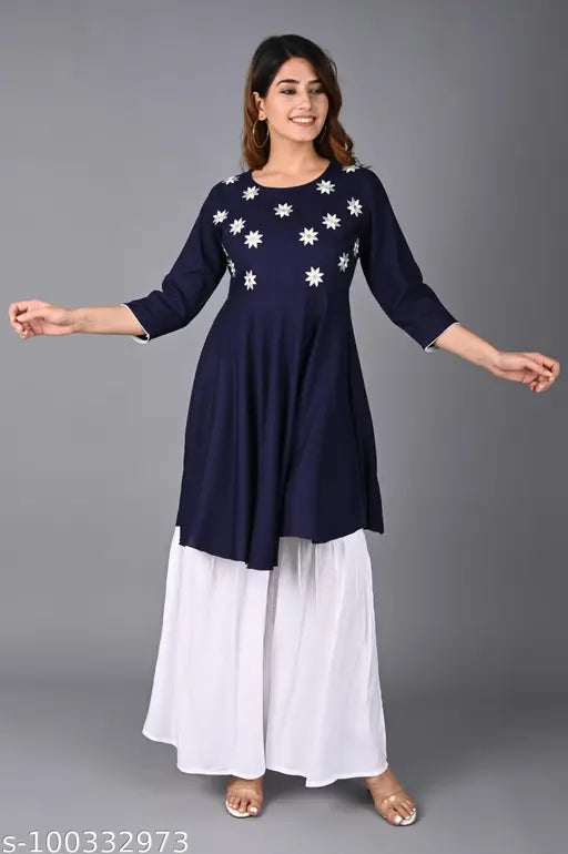 Embroidered rayon kurta and sharara set for women, three-quarter sleeve, net pattern, Indian traditional clothing