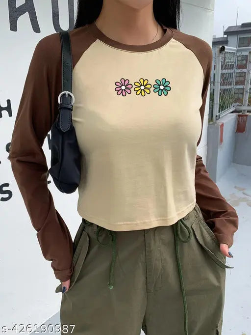 Cotton women's crop raglan t-shirt with long sleeves, printed net pattern in various sizes from XS to XXL. (Refer size chart before ordering)