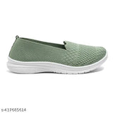 Mesh summer bellies, lightweight and stylish for women. Embellished ballerina design in closed back style, sizes: IND-6, IND-7, IND-8. Indian origin