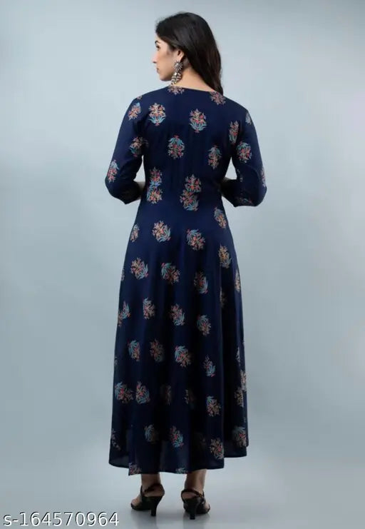 Rayon printed combo three-quarter sleeve woman's Gowan, fashionable outfit from India