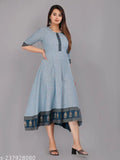 Striped cotton-linen anakali kurti, three-quarter sleeves, traditional Indian women's clothing, soft and lightweight