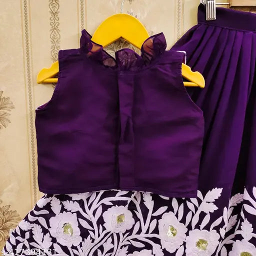 Georgette lehenga choli for kids, embroidered with intricate Indian stitches. Embroidered Georgette Chaniya Choli for girls aged 2-3 years