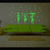 Green dancing lady radium peel-and-stick vinyl wall decal (72x40cm), perfect for a relaxing ambiance in dark spaces