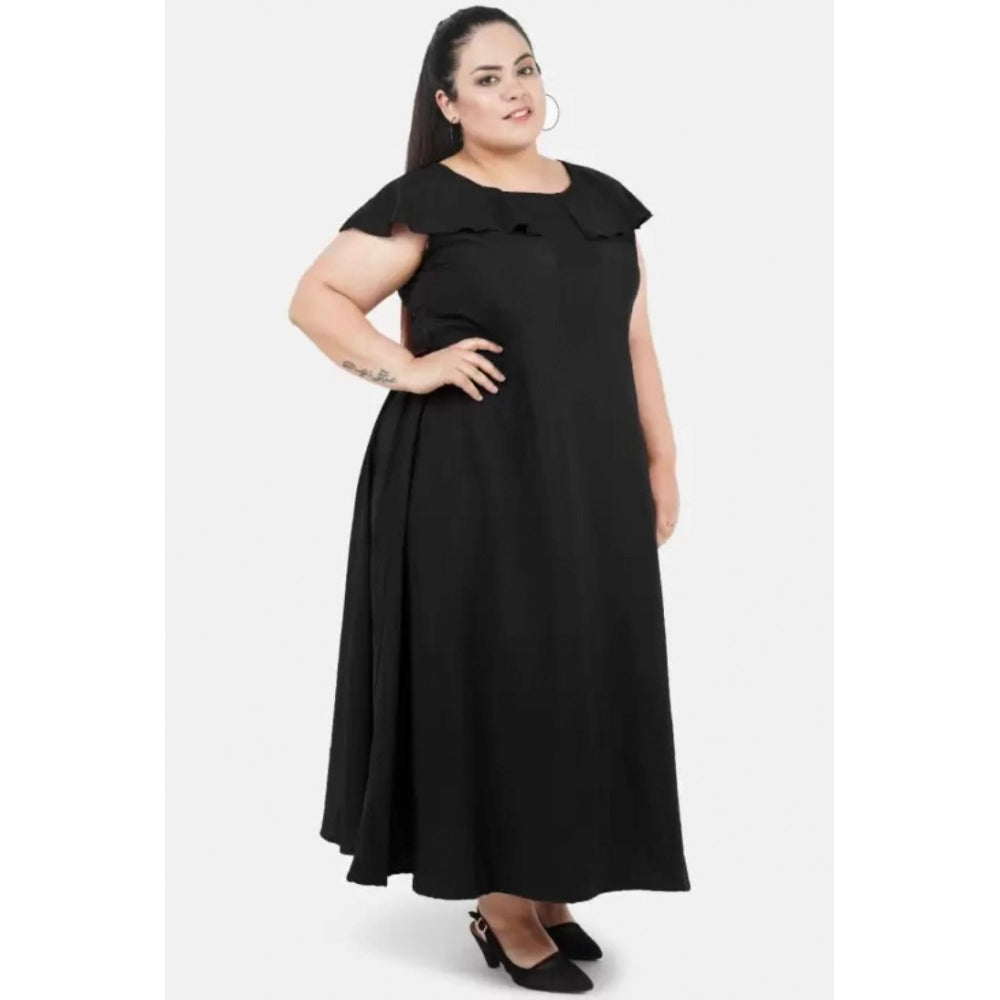 Black polyester fit and flare dress for women's casual wear with round neck and short sleeves
