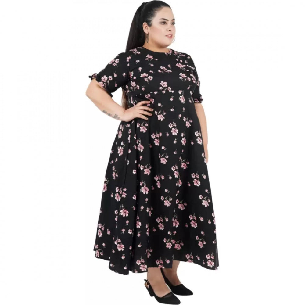 Black poly crepe women's maxi dress for casual wear with round neckline and short sleeves