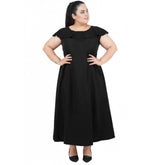 Black polyester fit-and-flare dress for women, short sleeves and round neckline for casual occasions