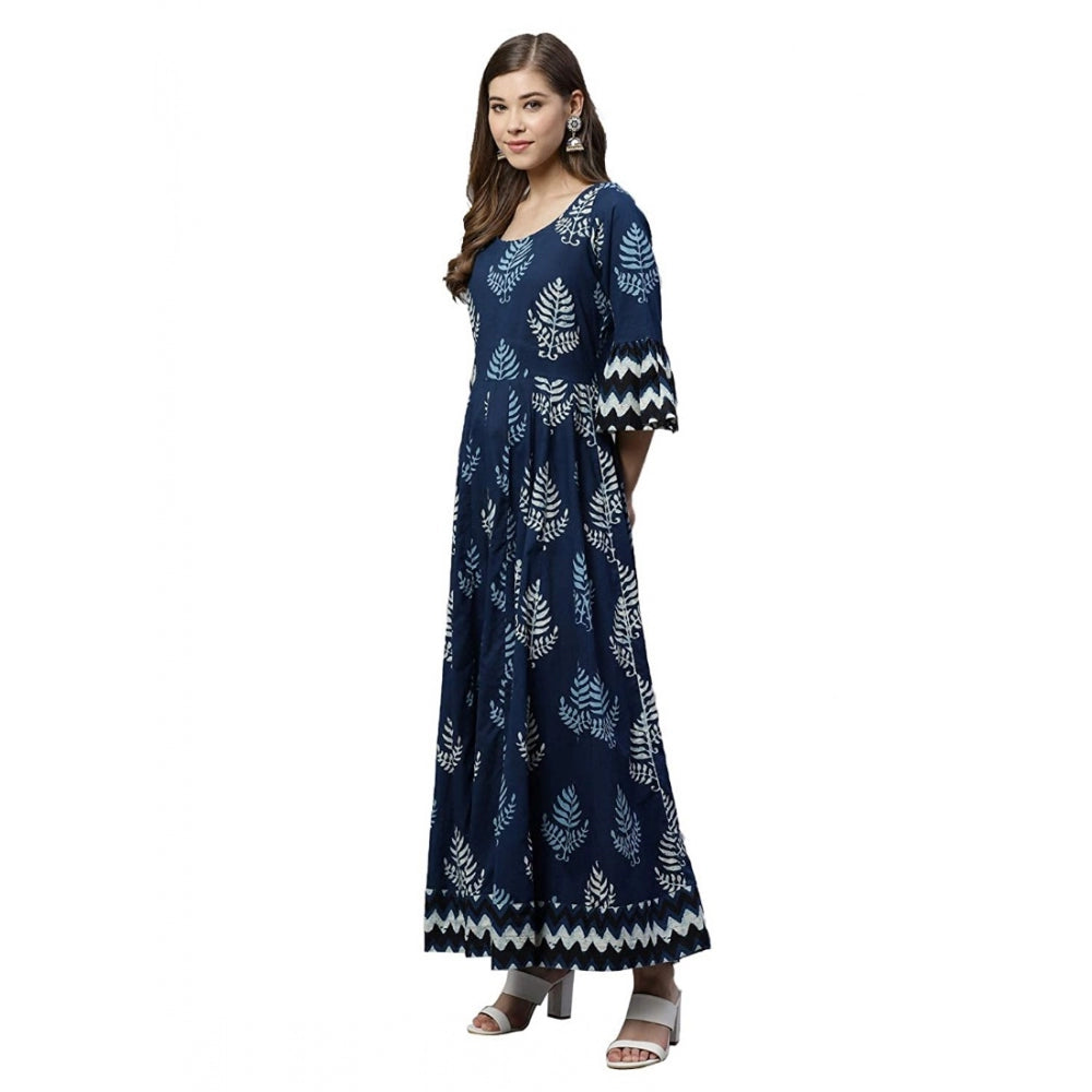 Blue cotton printed regular kurti, round neck, three-quarter sleeves for women's fashion, on hanger